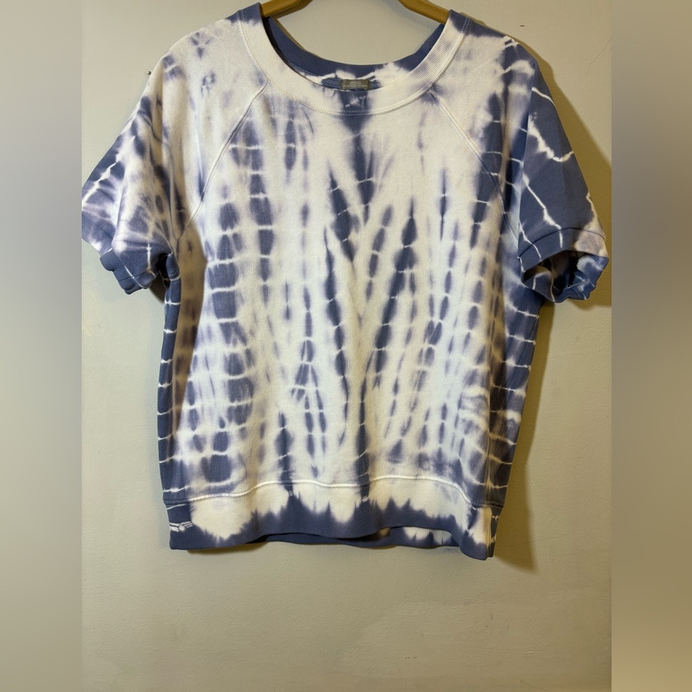 Gap Sweats short sleeve top.